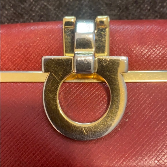 Salvatore Ferragamo Rosso Calf Wallet - Picture 4 of 10